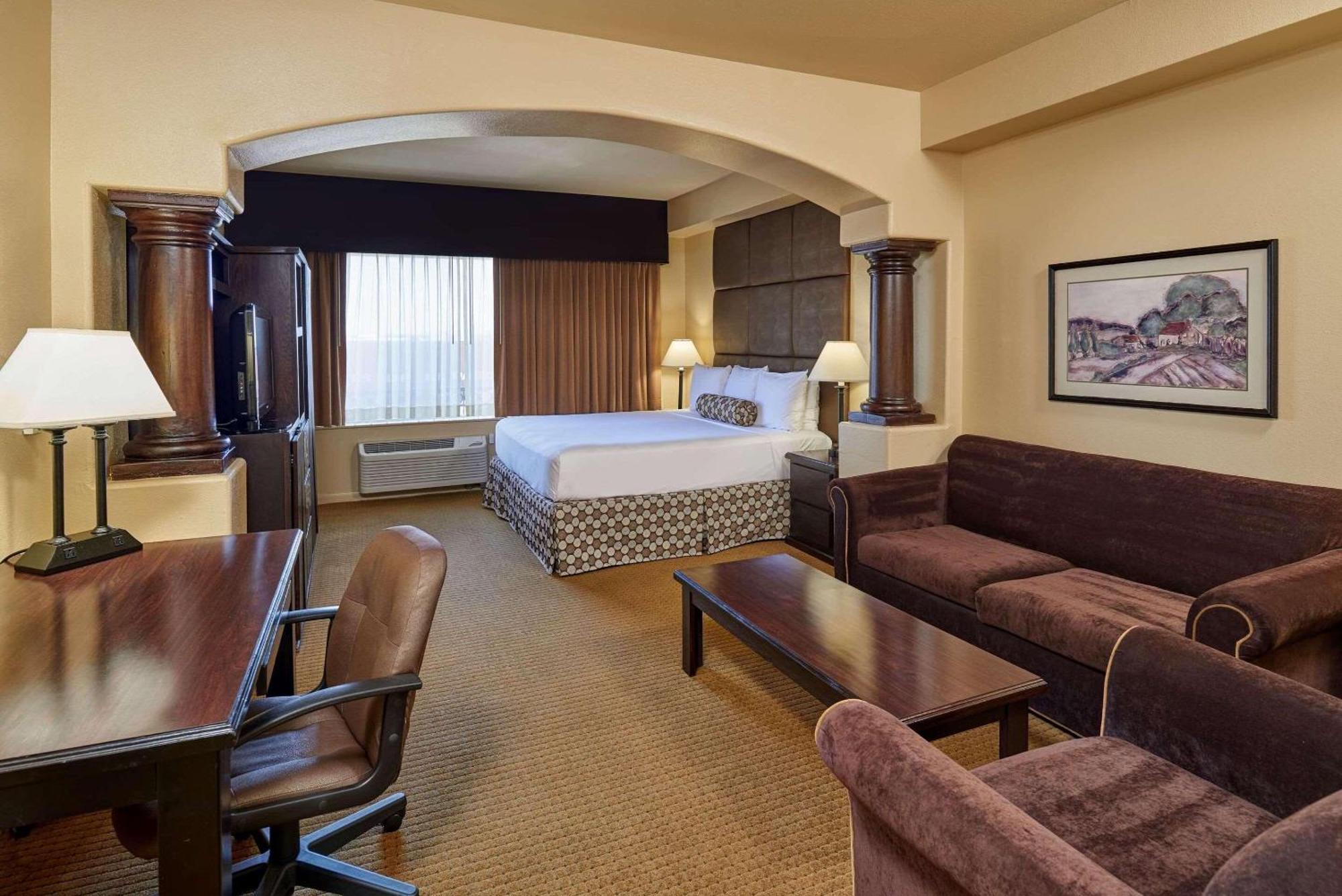 Radisson Hotel El Paso Airport Kültér fotó