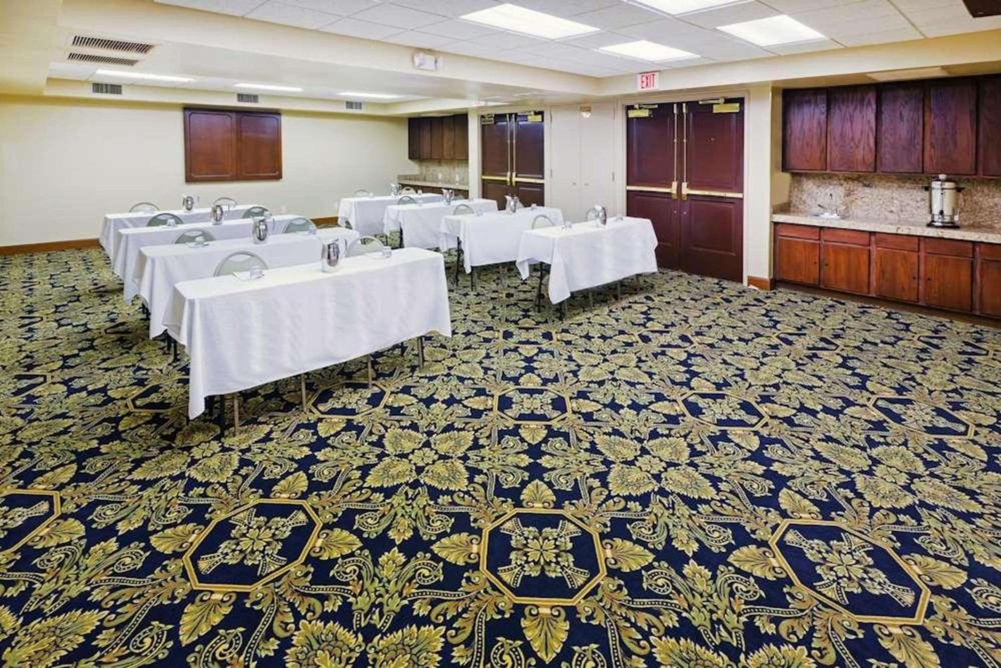 Radisson Hotel El Paso Airport Üzleti fotó